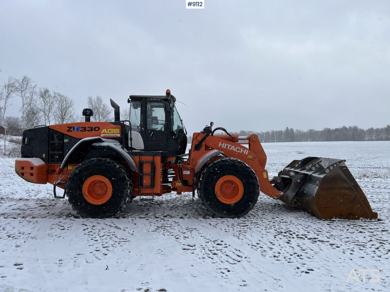 Hitachi ZW 330-5B Wheel loader with bucket (VIDEO) - Hjullastare: bild 3 Hitachi ZW 330-5B Wheel loader with bucket (VIDEO) - Hjullastare: bild 3