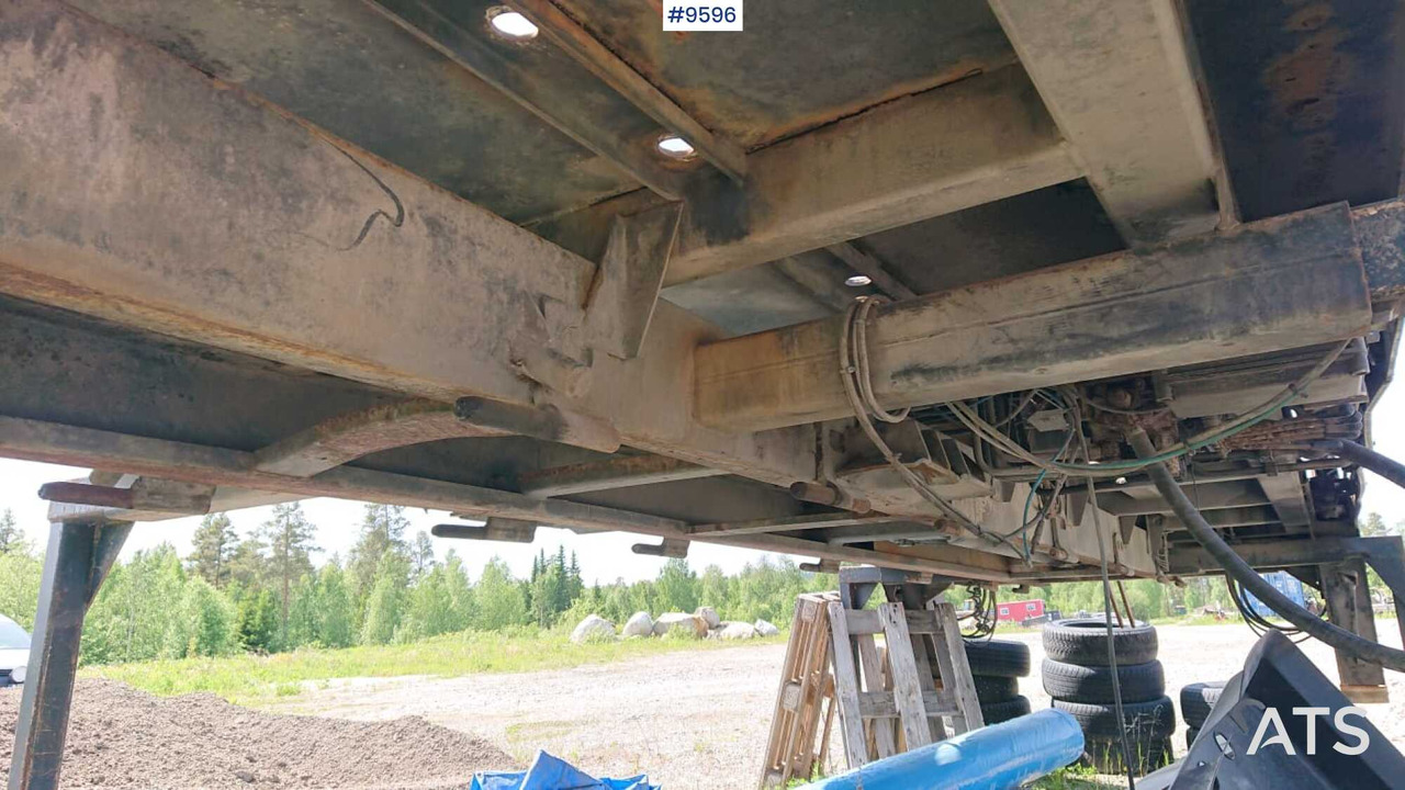 JOAB skip loader from 2002 - Kroklastväxlar/ Lyftdumper: bild 2 JOAB skip loader from 2002 - Kroklastväxlar/ Lyftdumper: bild 2