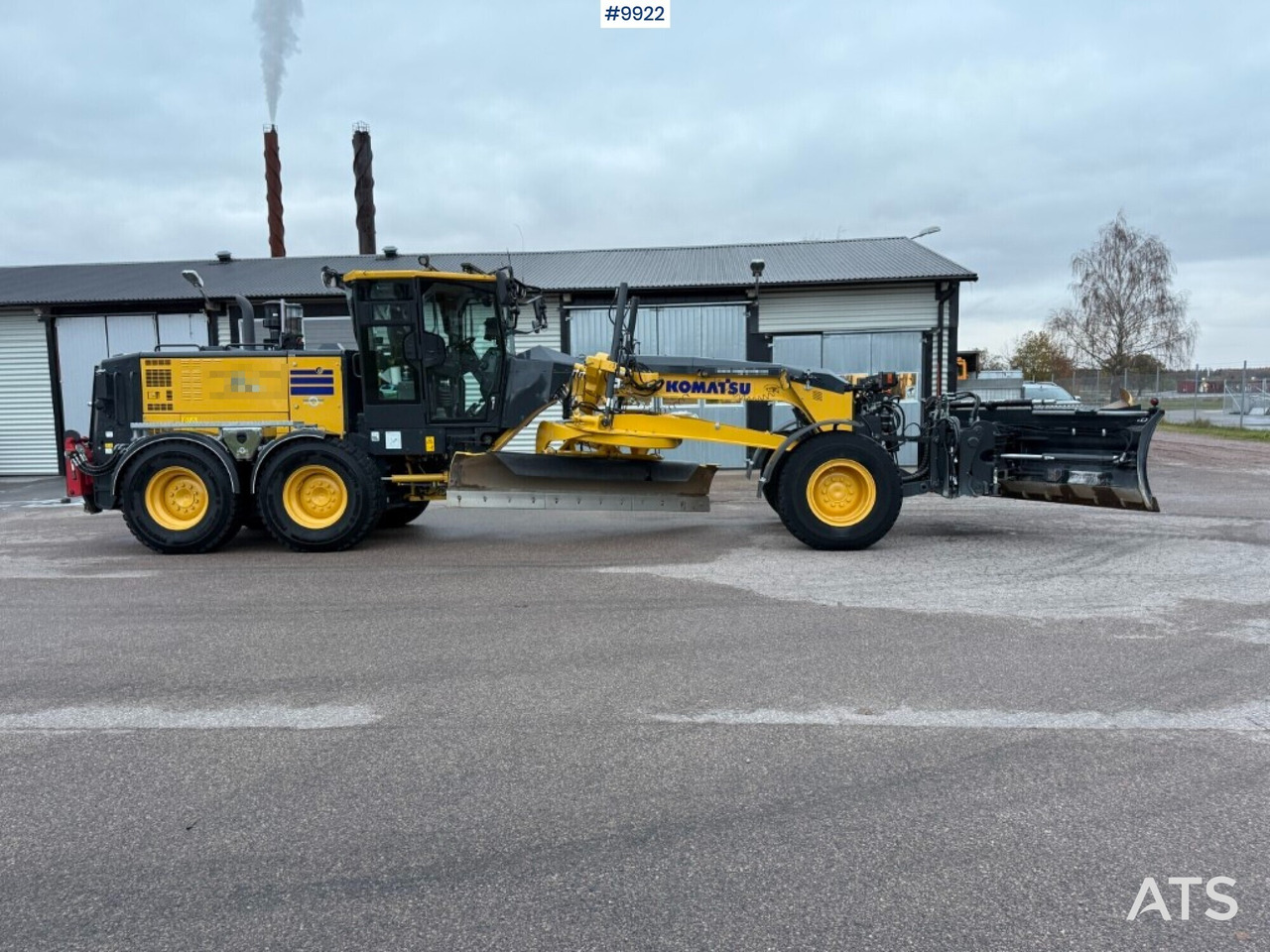 Komatsu GD675-7E0 motor grader with GPS - Väghyvel: bild 1 Komatsu GD675-7E0 motor grader with GPS - Väghyvel: bild 1
