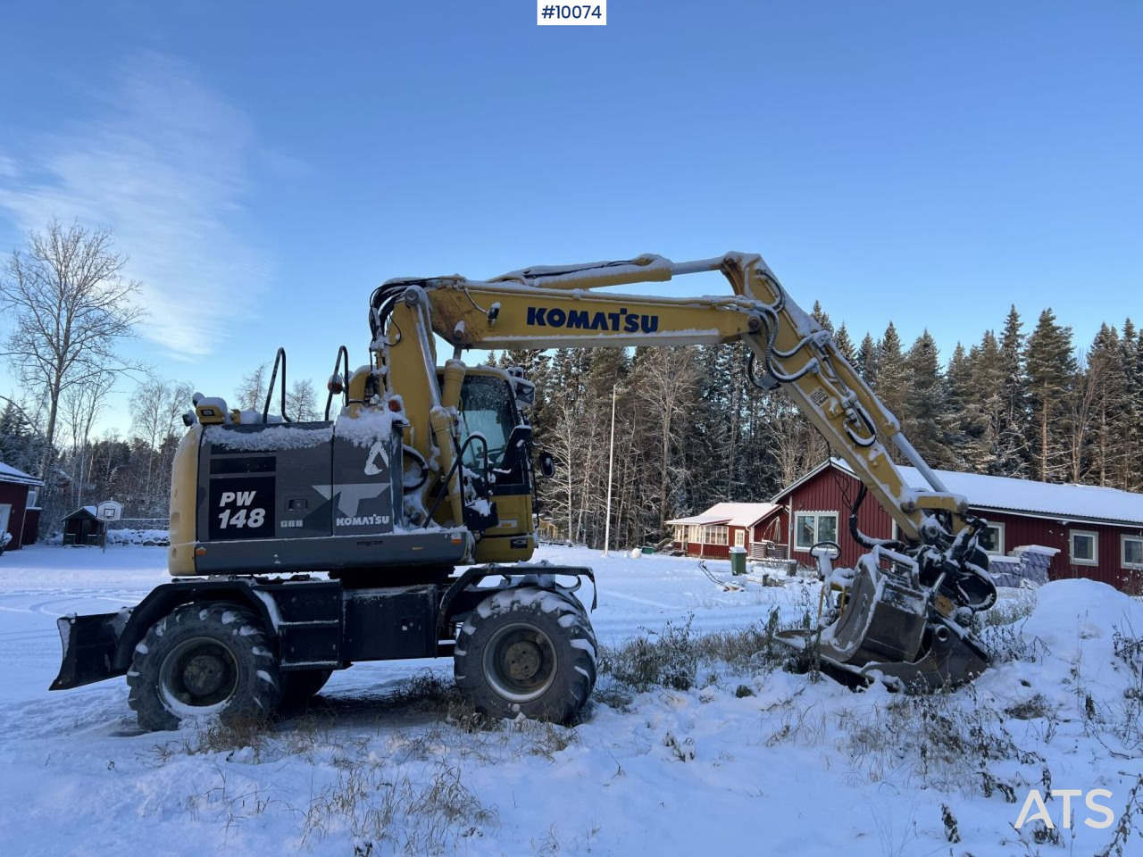 Komatsu PW148 Wheeled excavator with rotor and buckets - Grävmaskin på däck: bild 2 Komatsu PW148 Wheeled excavator with rotor and buckets - Grävmaskin på däck: bild 2