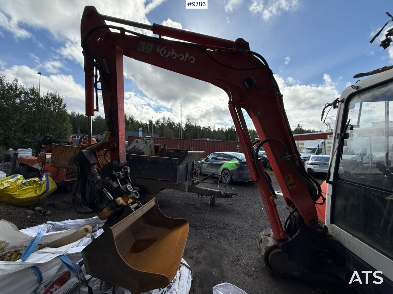 Kubota U45-3a crawler excavator with tiltrotator and buckets - Minigrävmaskin: bild 4 Kubota U45-3a crawler excavator with tiltrotator and buckets - Minigrävmaskin: bild 4