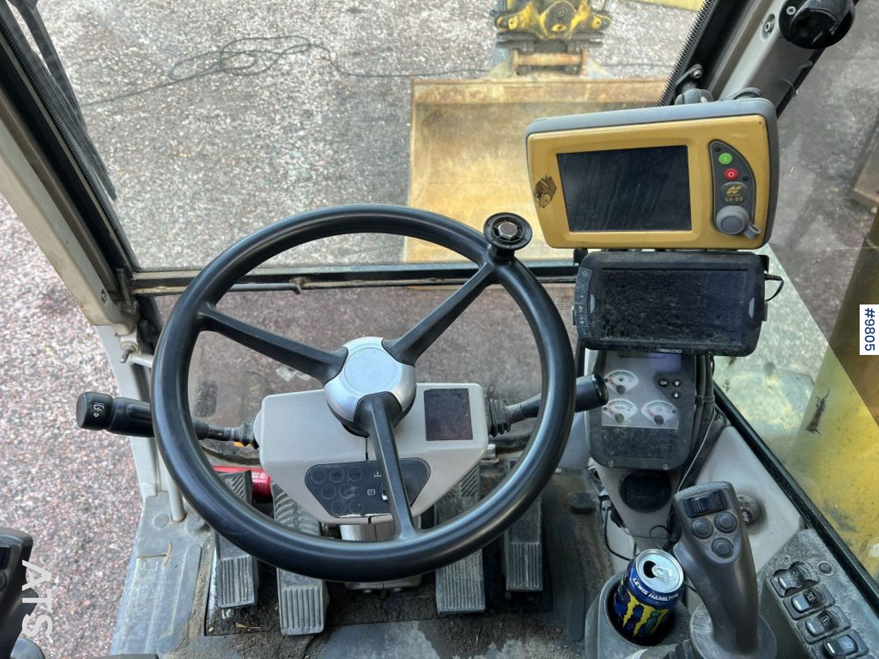 Grävmaskin på däck New Holland, MH-Plus-C Wheel excavator with excavation system, rotor, and grader bucket: bild 13