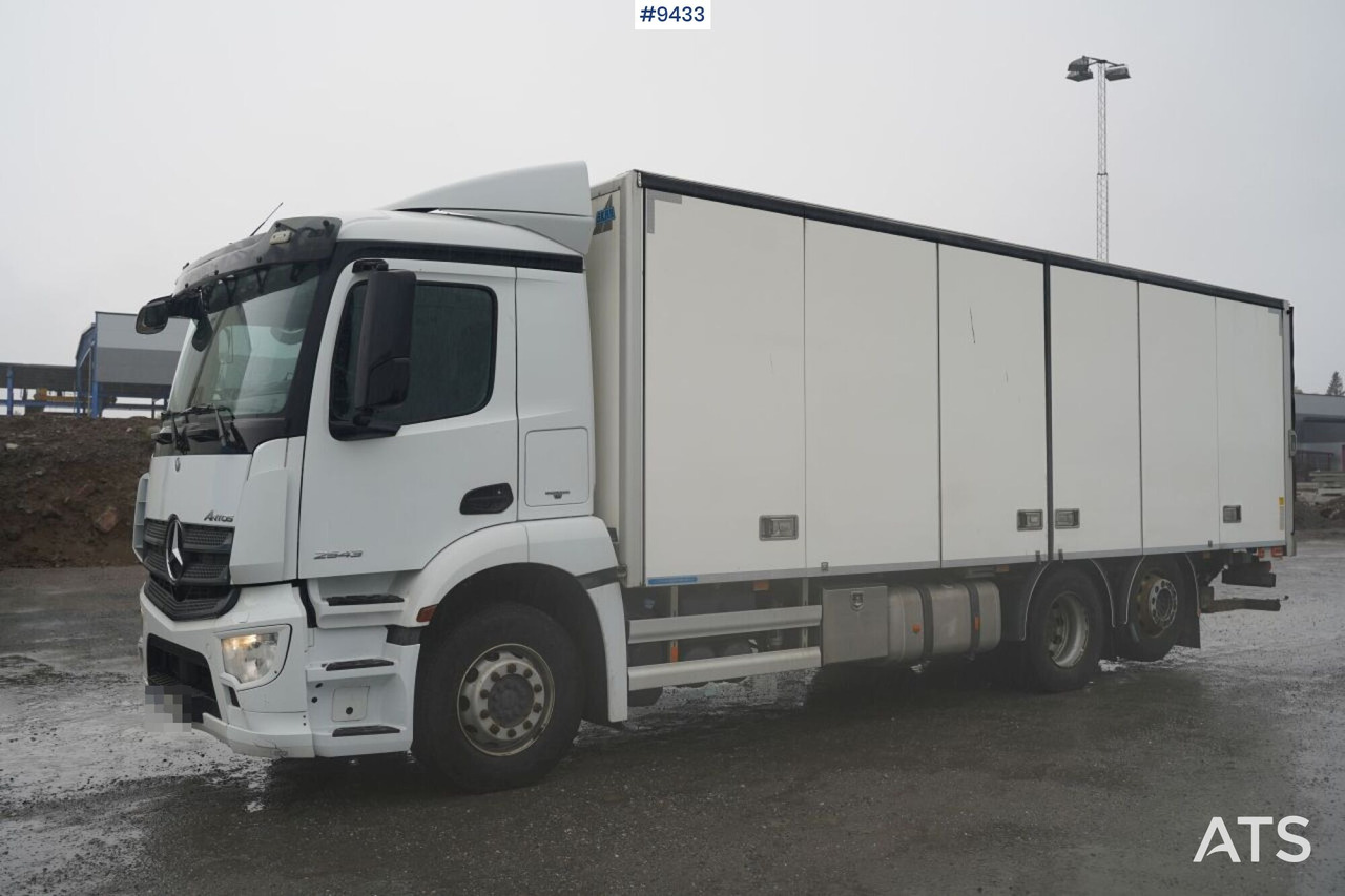 Refrigerated Box truck Mercedes Antos with tail lift (SEE VIDEO) - Kylbil lastbil: bild 3 Refrigerated Box truck Mercedes Antos with tail lift (SEE VIDEO) - Kylbil lastbil: bild 3