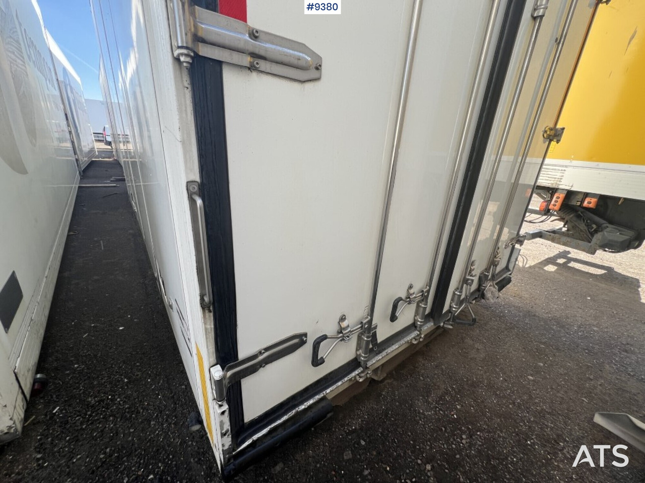 Refrigerated trailer cabinet Ekeri - Växelflak - kylbil: bild 5 Refrigerated trailer cabinet Ekeri - Växelflak - kylbil: bild 5