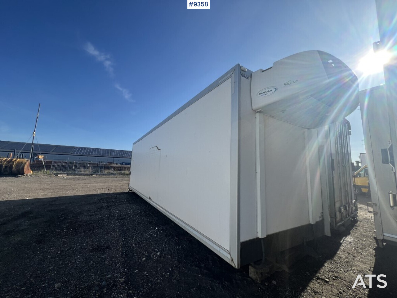 Refrigerated trailer cabinet FOKOR - Växelflak - kylbil: bild 1 Refrigerated trailer cabinet FOKOR - Växelflak - kylbil: bild 1