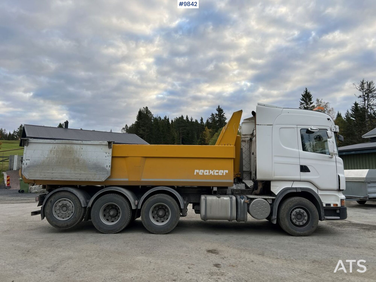 Scania R560 Tridem Tipper/Gravel Truck - Tippbil lastbil: bild 3 Scania R560 Tridem Tipper/Gravel Truck - Tippbil lastbil: bild 3