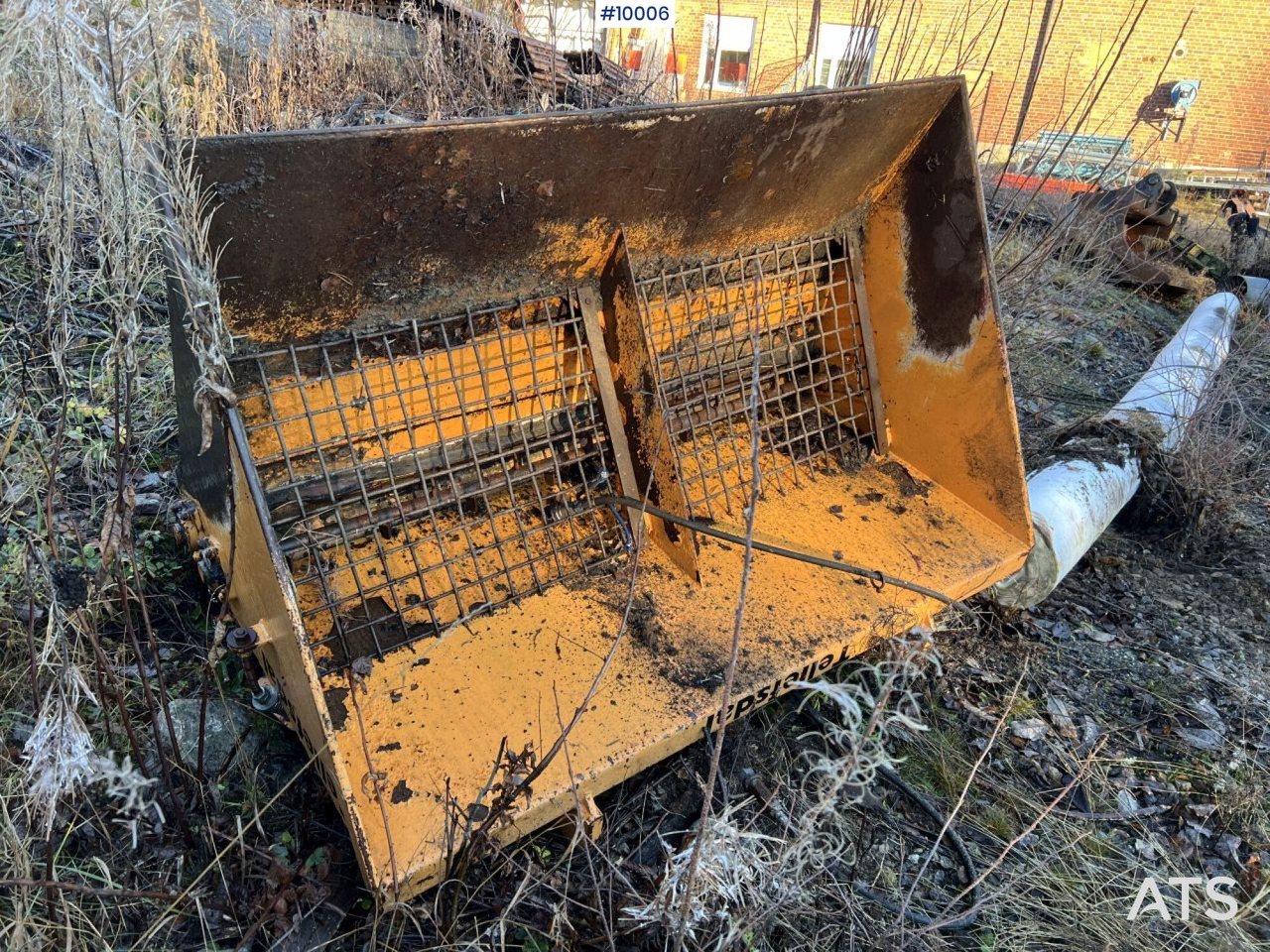 Tellefsdal sand spreader bucket - Sand-/ Saltspridare: bild 3 Tellefsdal sand spreader bucket - Sand-/ Saltspridare: bild 3