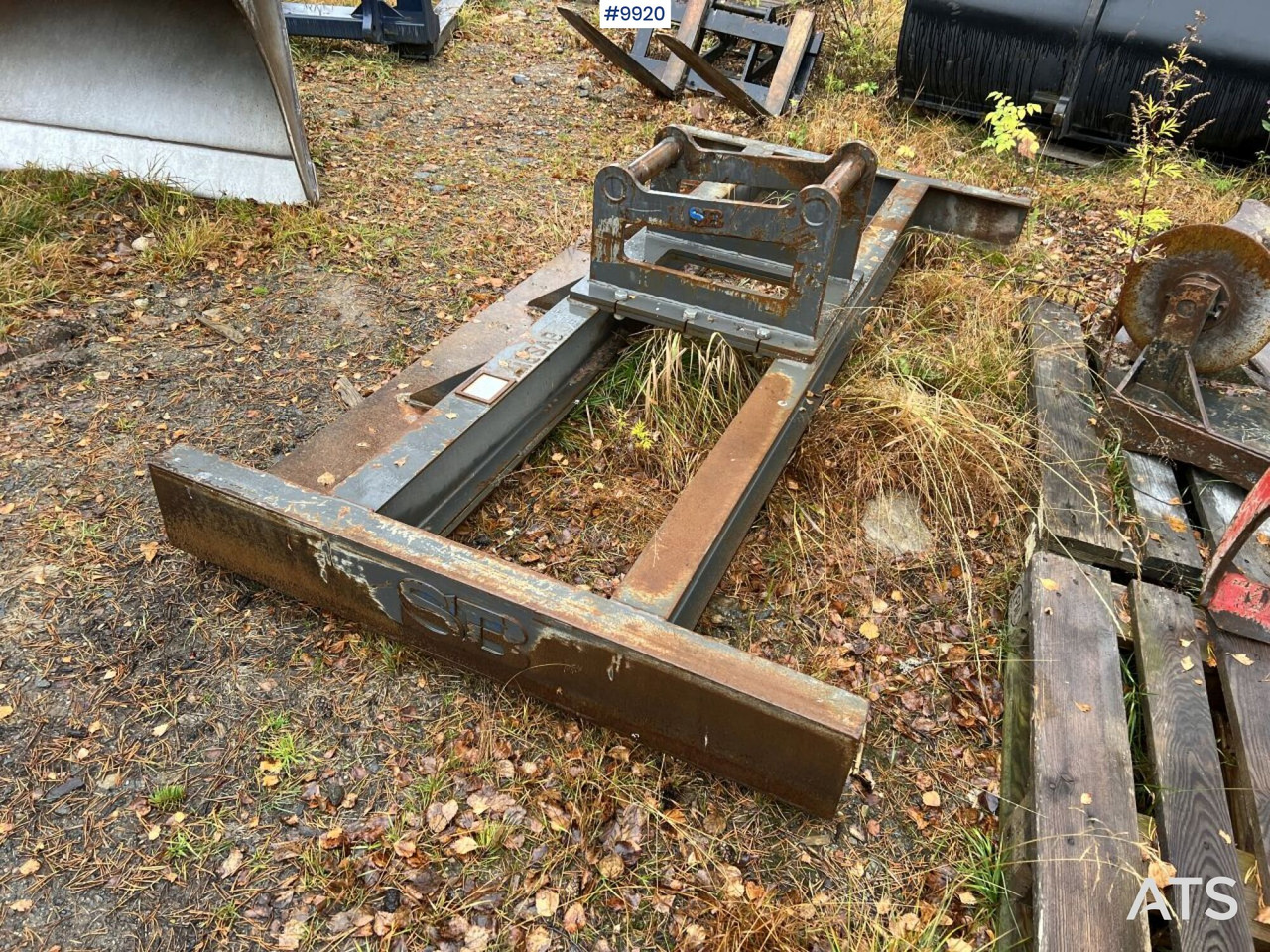 SB Leveling Beam 2500 with S60 Mount - Tillbehör för Byggmaskiner: bild 4 SB Leveling Beam 2500 with S60 Mount - Tillbehör för Byggmaskiner: bild 4