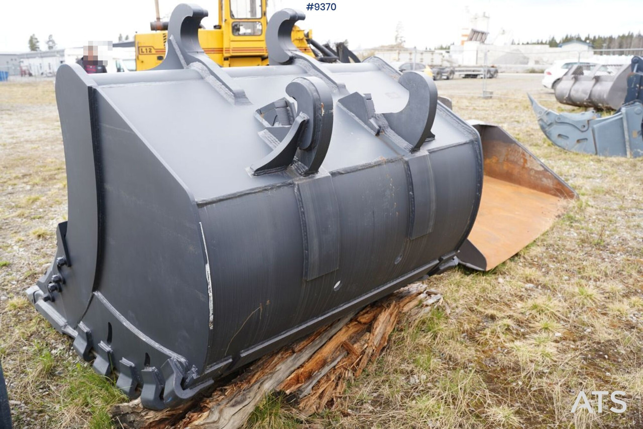 Tooth bucket TOBA SMP 105 - Entreprenadutrustning: bild 2 Tooth bucket TOBA SMP 105 - Entreprenadutrustning: bild 2