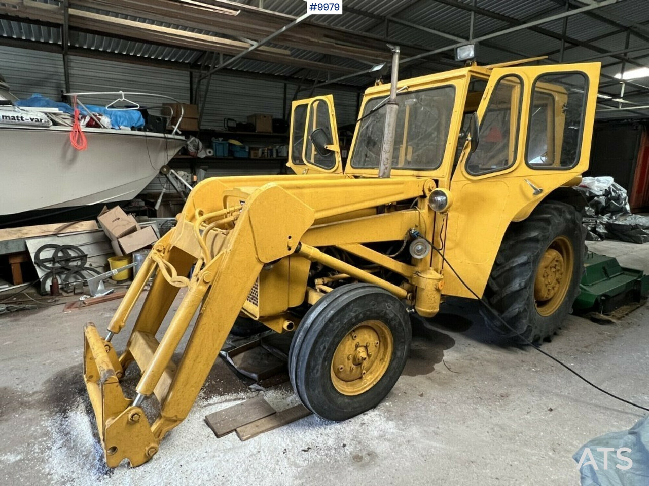 Tractor- MASSEY-FERGUSON 203 - Traktor: bild 1 Tractor- MASSEY-FERGUSON 203 - Traktor: bild 1