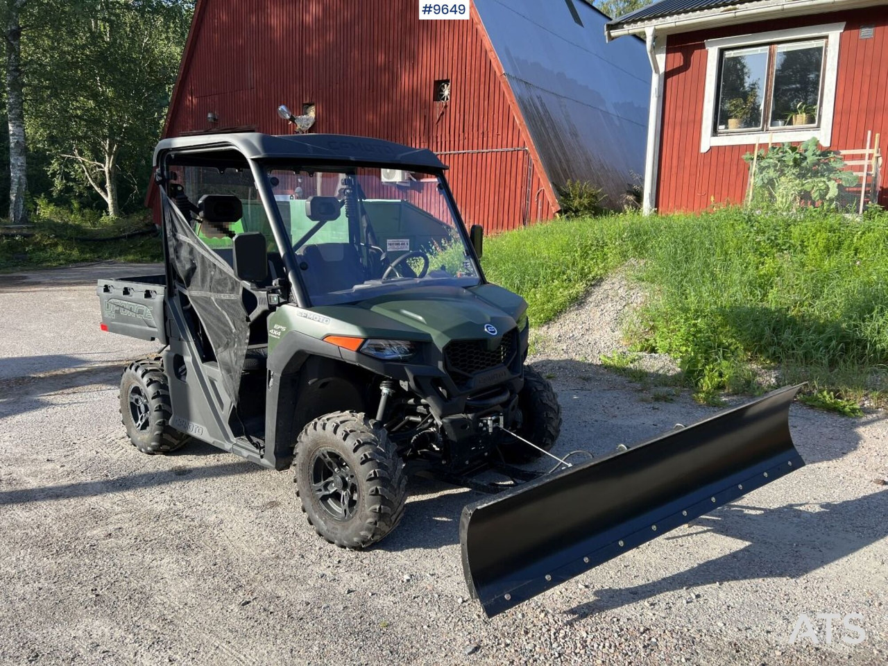 UTV CFMOTO UFORCE 600 - Fyrhjuling: bild 1 UTV CFMOTO UFORCE 600 - Fyrhjuling: bild 1