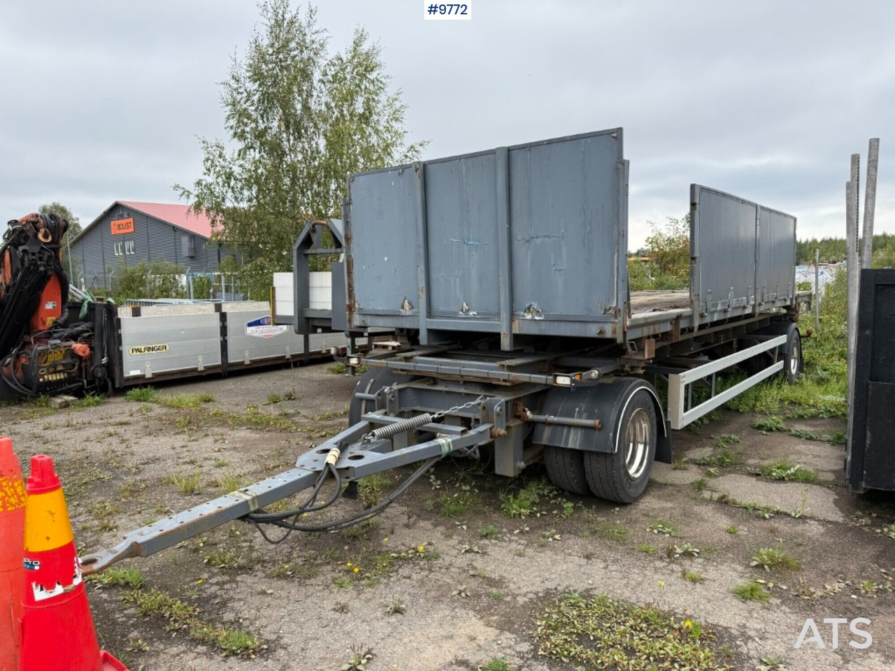 VAN HAAL R20 Hooklift body with removable flatbed - Lastväxlarsläp/ Liftdumpersläp, Flakbyggnation: bild 1 VAN HAAL R20 Hooklift body with removable flatbed - Lastväxlarsläp/ Liftdumpersläp, Flakbyggnation: bild 1