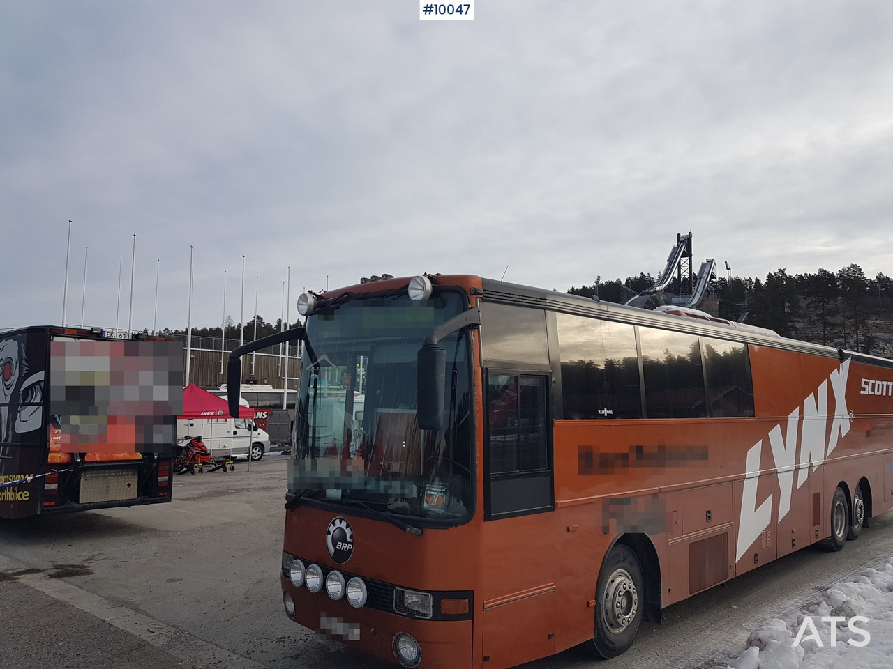 VOLVO B10M-70B Motorhome / Snowmobile bus with rear lift - Campingbil: bild 3 VOLVO B10M-70B Motorhome / Snowmobile bus with rear lift - Campingbil: bild 3