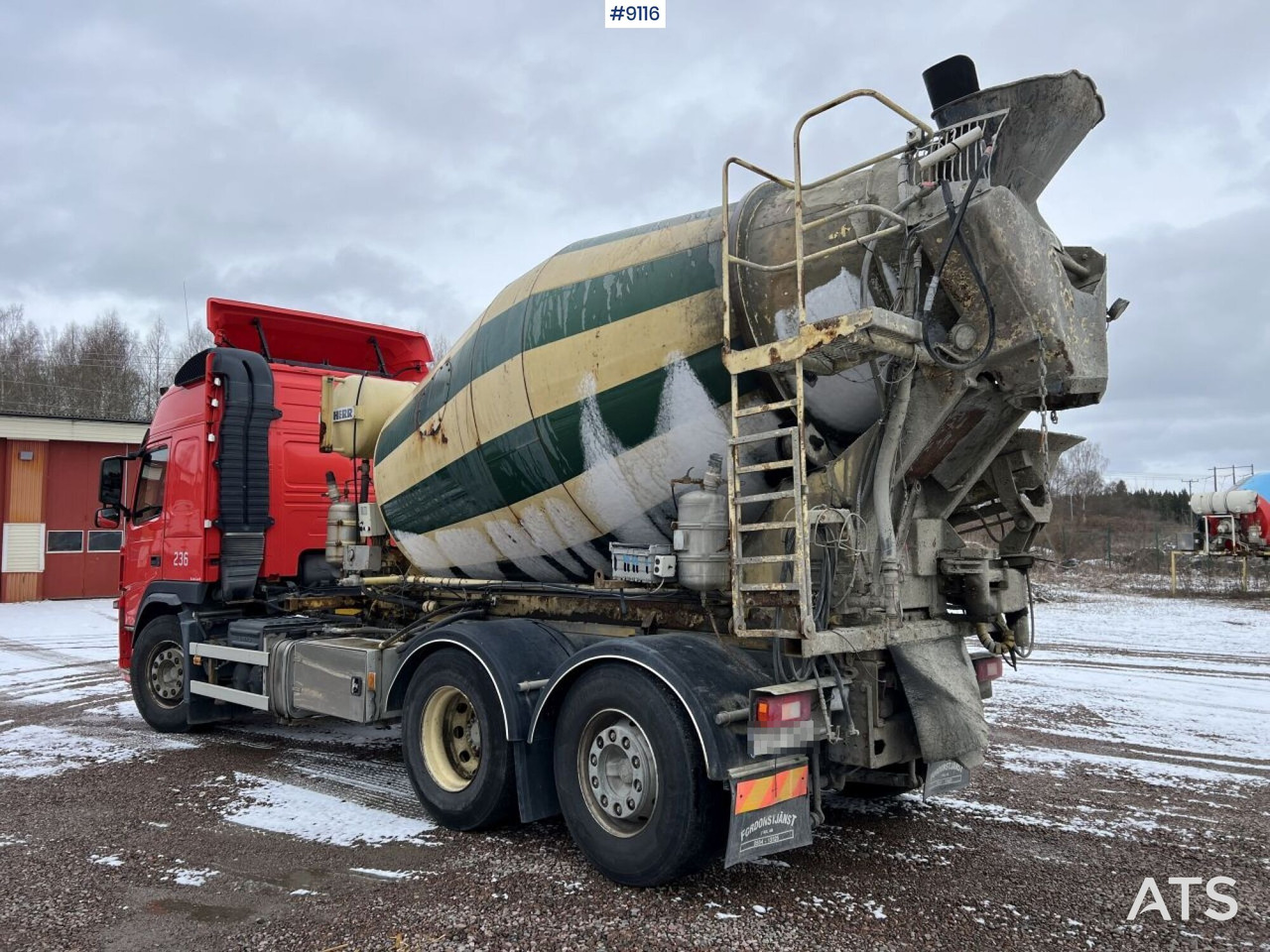 Volvo FM 6X2 Quick lock with concrete rotator (VIDEO) - Betongbil: bild 4 Volvo FM 6X2 Quick lock with concrete rotator (VIDEO) - Betongbil: bild 4