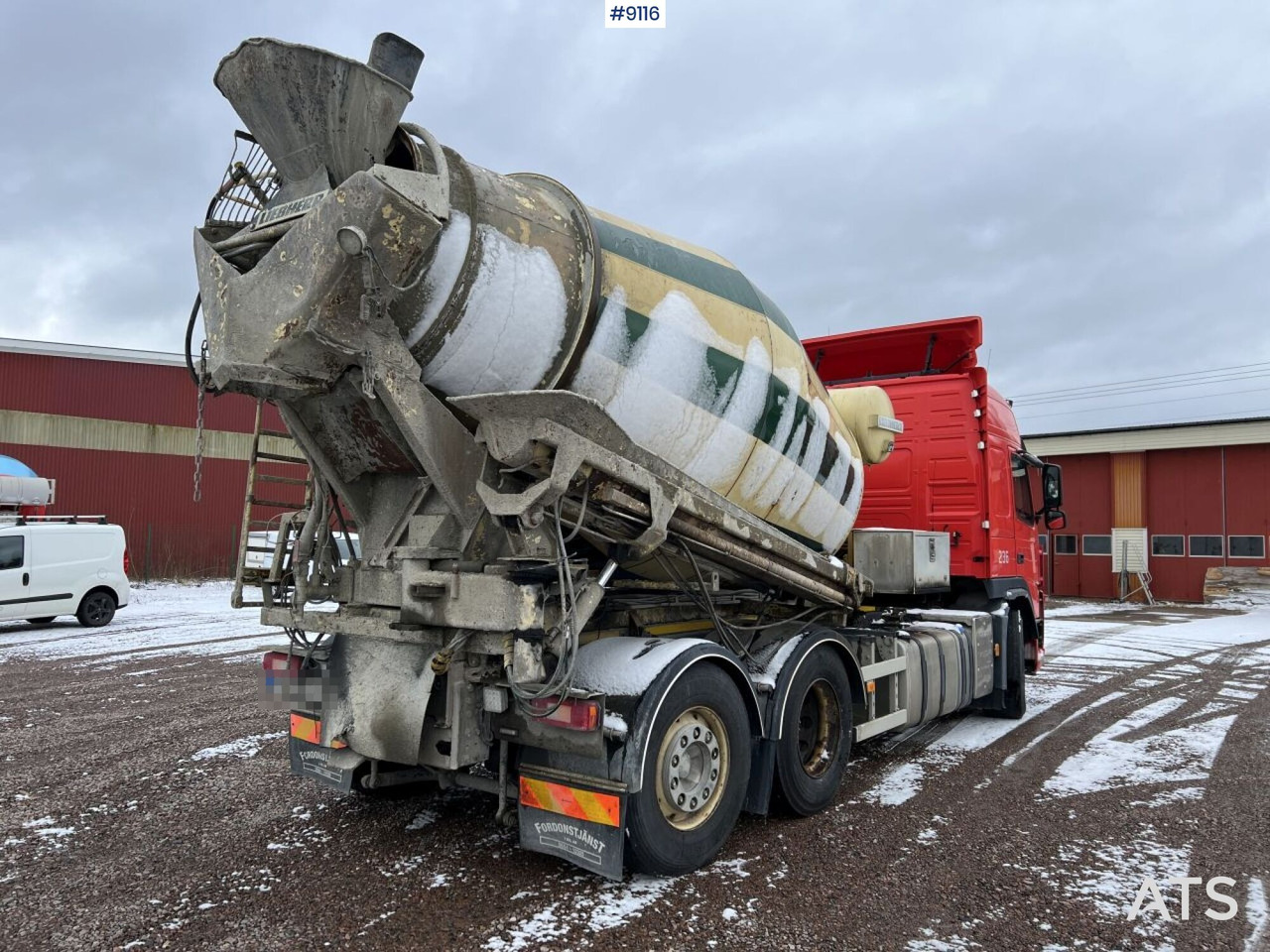 Volvo FM 6X2 Quick lock with concrete rotator (VIDEO) - Betongbil: bild 5 Volvo FM 6X2 Quick lock with concrete rotator (VIDEO) - Betongbil: bild 5