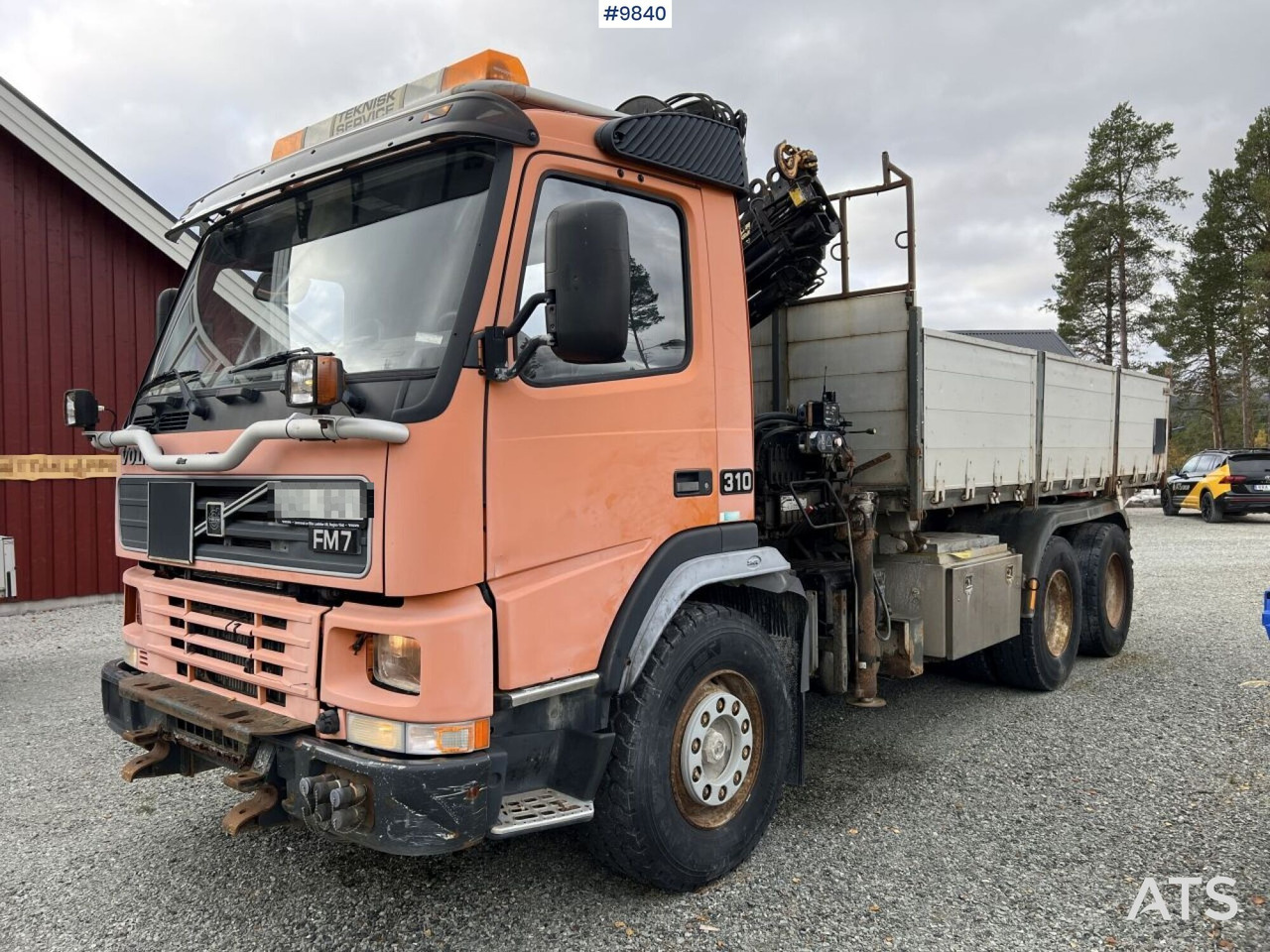 Volvo FM7 crane truck/tipper truck with Hiab 112 (video) - Tippbil lastbil: bild 1 Volvo FM7 crane truck/tipper truck with Hiab 112 (video) - Tippbil lastbil: bild 1