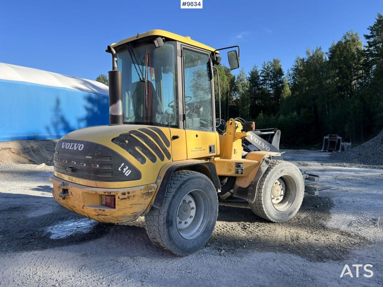 Volvo L30Z Wheel loader with multiple attachments - Hjullastare: bild 3 Volvo L30Z Wheel loader with multiple attachments - Hjullastare: bild 3