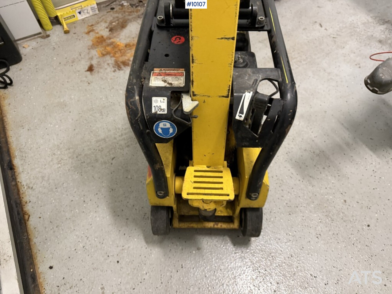 Wacker Neuson BPU 2040A plate compactor - Vibroplatta: bild 5 Wacker Neuson BPU 2040A plate compactor - Vibroplatta: bild 5