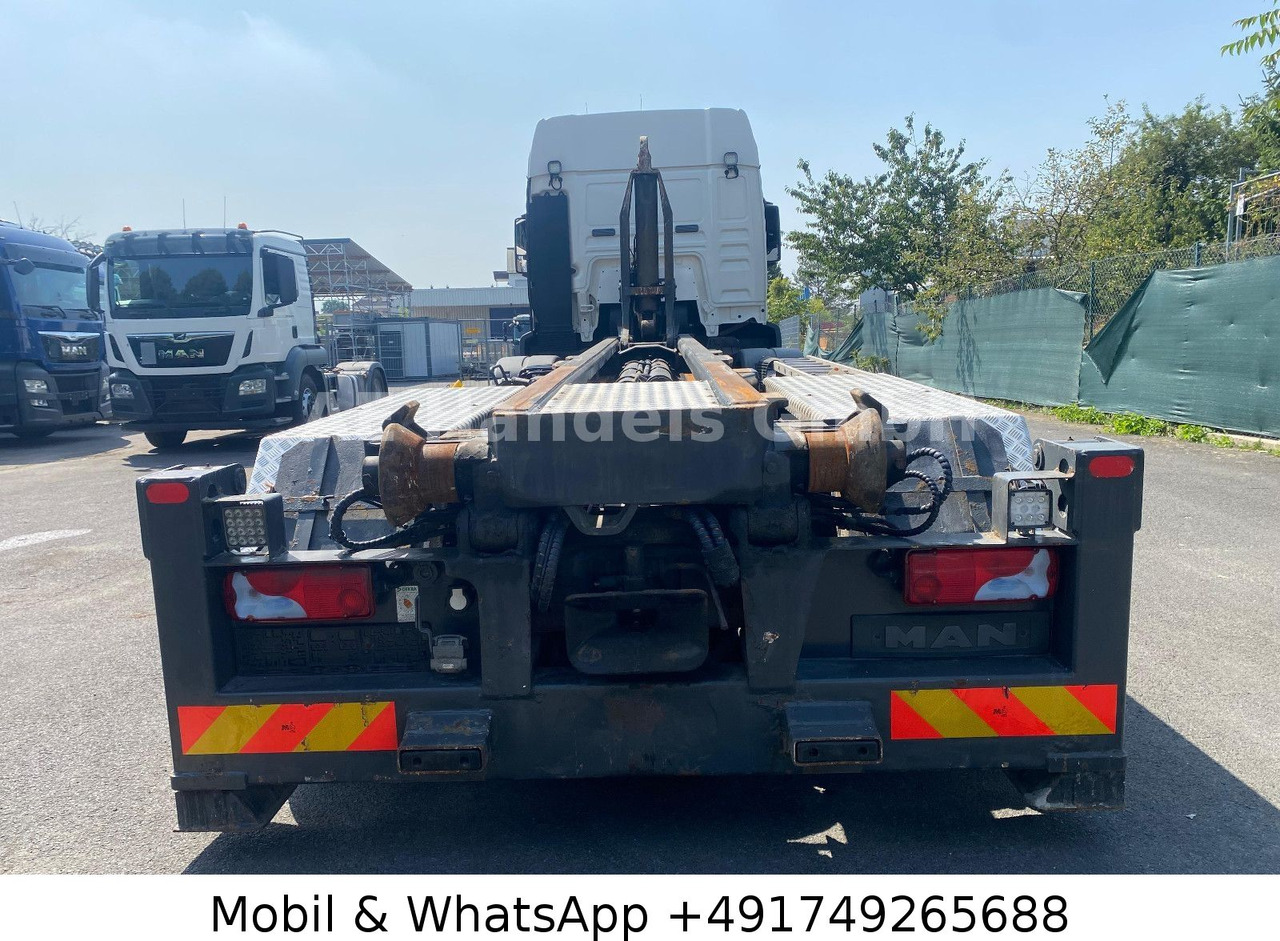 MAN TGS 35.440 XLX BL 8x2 Silo *Retarder/Lenk+Lift - Lastväxlare lastbil, Kranbil: bild 4 MAN TGS 35.440 XLX BL 8x2 Silo *Retarder/Lenk+Lift - Lastväxlare lastbil, Kranbil: bild 4