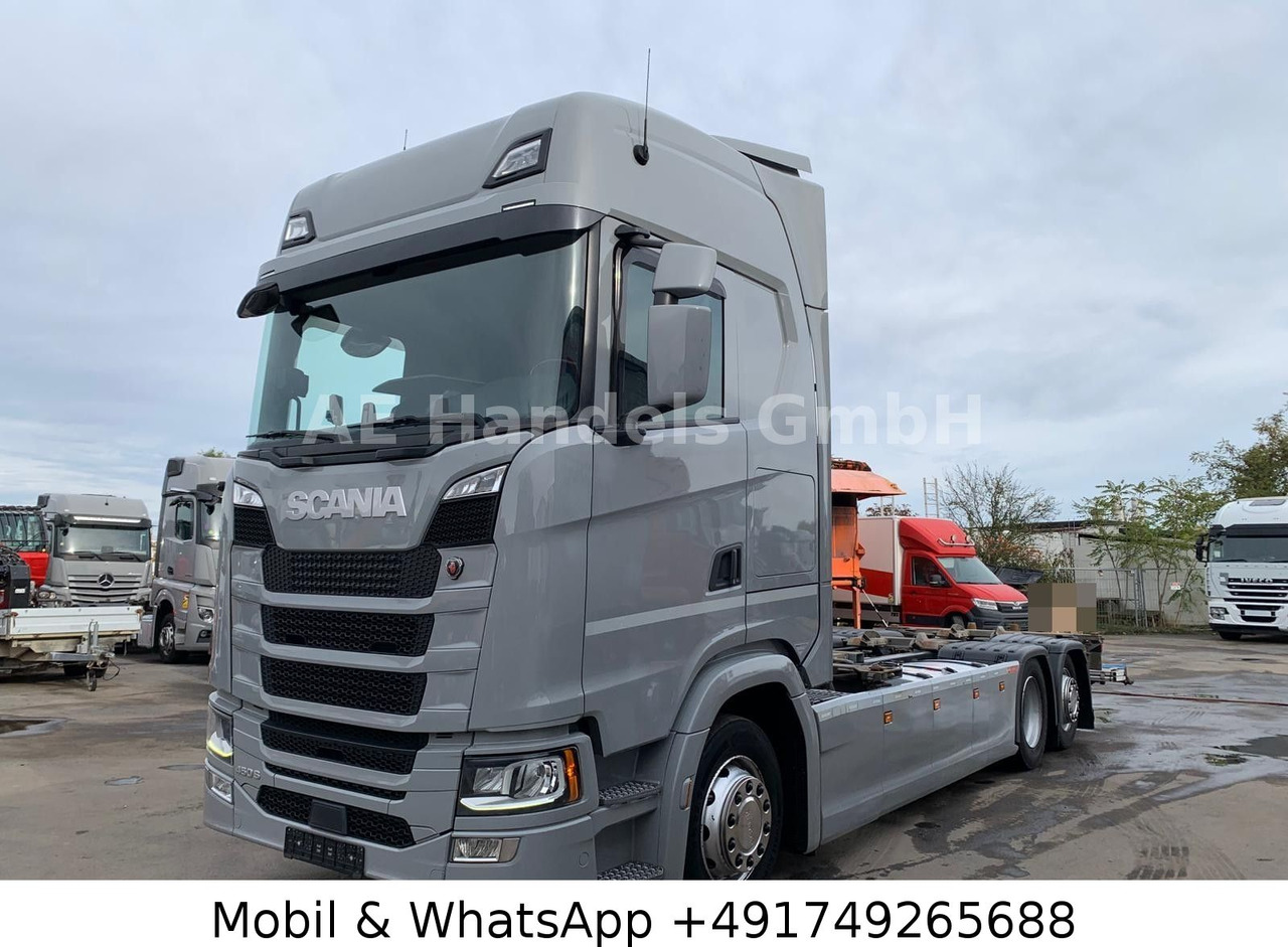 Scania S450 HighLine BDF *Retarder/Lenk+Lift/Multi/LBW - Containerbil/ Växelflak lastbil: bild 1 Scania S450 HighLine BDF *Retarder/Lenk+Lift/Multi/LBW - Containerbil/ Växelflak lastbil: bild 1