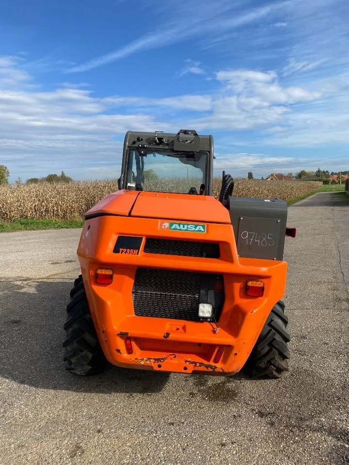 Ausa T 235H /Origine Française avec Certificat CE - Teleskophjullastare: bild 5 Ausa T 235H /Origine Française avec Certificat CE - Teleskophjullastare: bild 5