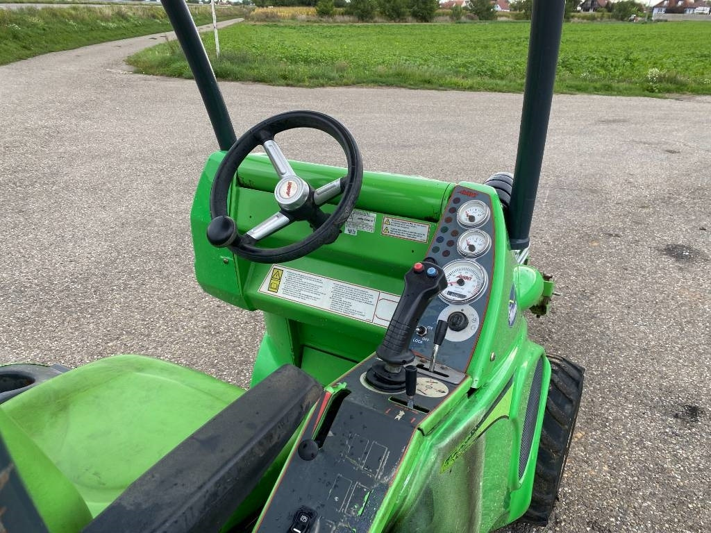 Minilastare Avant M 528 EIPTT /Certificat CE endommagée: bild 44 Minilastare Avant M 528 EIPTT /Certificat CE endommagée: bild 44