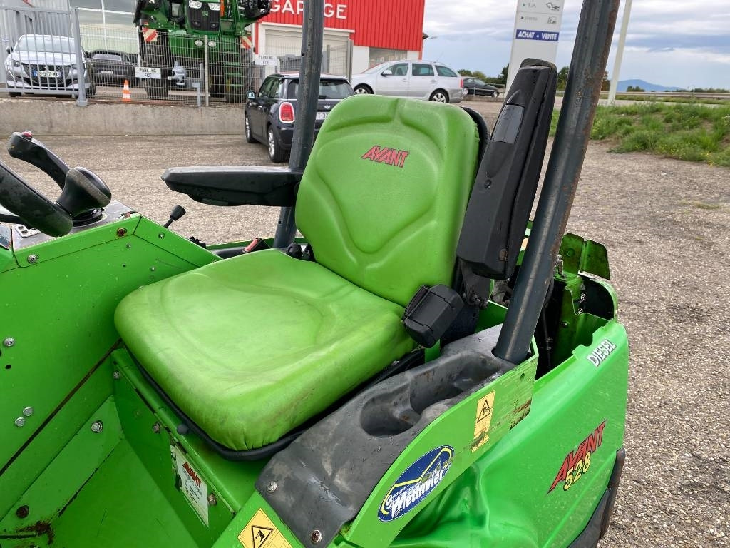 Minilastare Avant M 528 EIPTT /Certificat CE endommagée: bild 33 Minilastare Avant M 528 EIPTT /Certificat CE endommagée: bild 33