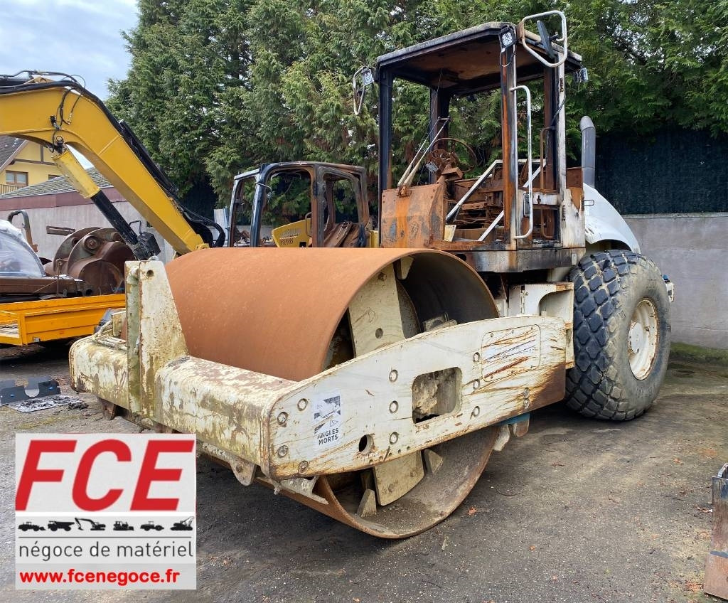 CAT CS-563E Origine Française /Certificat CE endommagé - Vält: bild 1 CAT CS-563E Origine Française /Certificat CE endommagé - Vält: bild 1