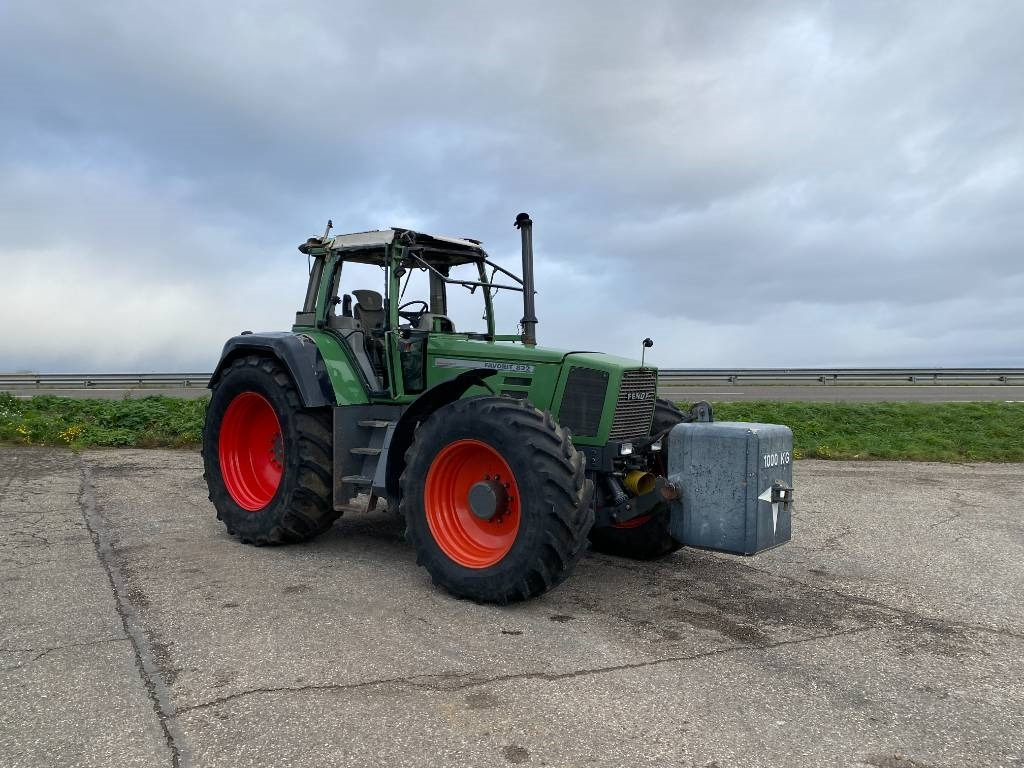 Fendt 822 TURBOSHIFT 1er Main/Certificat CE endommagé - Traktor: bild 3 Fendt 822 TURBOSHIFT 1er Main/Certificat CE endommagé - Traktor: bild 3