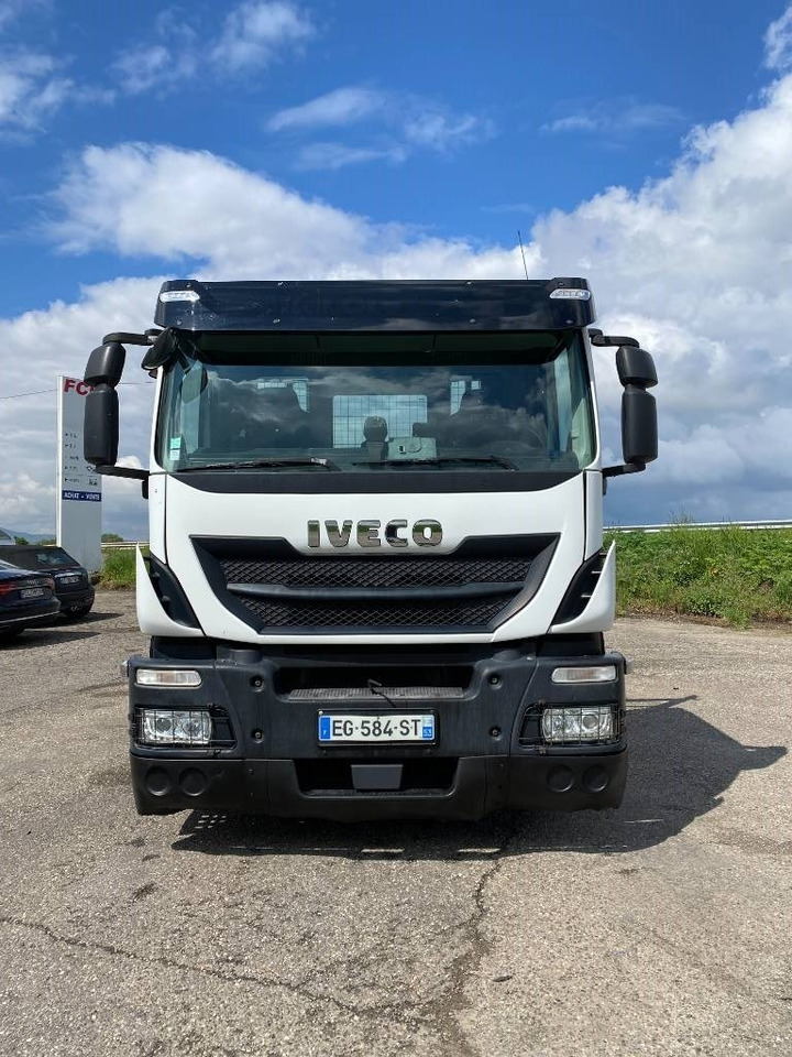 Iveco STRALIS 360 e6 A Réparer - Bärgningsbil: bild 2 Iveco STRALIS 360 e6 A Réparer - Bärgningsbil: bild 2