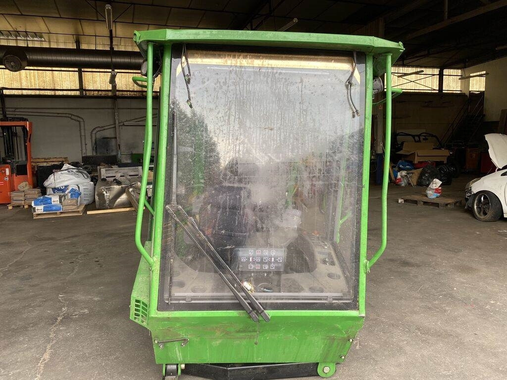 John Deere SERIE 10 - Hytt för Lastbil: bild 4 John Deere SERIE 10 - Hytt för Lastbil: bild 4