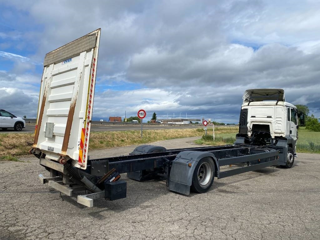 MAN TGS 18.320 *VENDU SANS MOTEUR NI BOITE DE VITESSE*  - Chassi lastbil: bild 4 MAN TGS 18.320 *VENDU SANS MOTEUR NI BOITE DE VITESSE*  - Chassi lastbil: bild 4