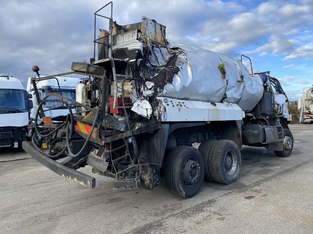 Mercedes-Benz ACTROS Mp2 2536/6x2 BVM -ACMAR CRAON Z12341 - Tankbil: bild 4 Mercedes-Benz ACTROS Mp2 2536/6x2 BVM -ACMAR CRAON Z12341 - Tankbil: bild 4