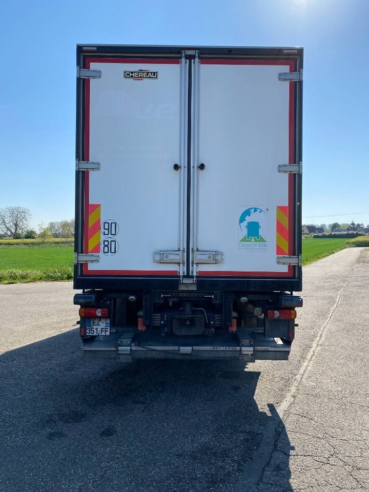 Renault D-430 WIDE CHEREAU INOGAM/LEVIAND 120 endommagé - Kylbil lastbil: bild 5 Renault D-430 WIDE CHEREAU INOGAM/LEVIAND 120 endommagé - Kylbil lastbil: bild 5