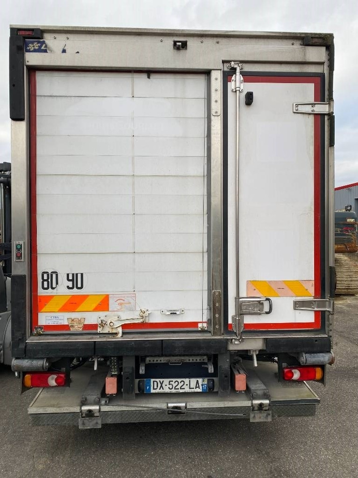 Renault D240 /LAMBERET/CARRIER 1150 *A REPARER* - Kylbil lastbil: bild 5 Renault D240 /LAMBERET/CARRIER 1150 *A REPARER* - Kylbil lastbil: bild 5