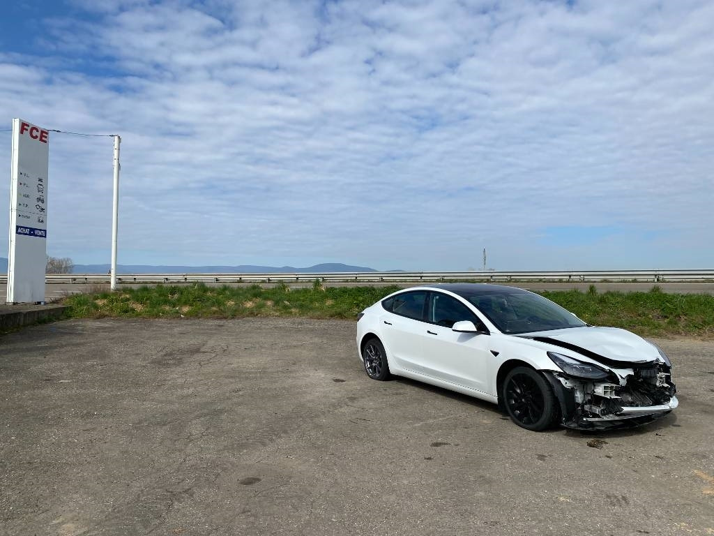 Tesla MODEL 3 - 5YJ3 Rwd Origine Française - Sedan: bild 3 Tesla MODEL 3 - 5YJ3 Rwd Origine Française - Sedan: bild 3