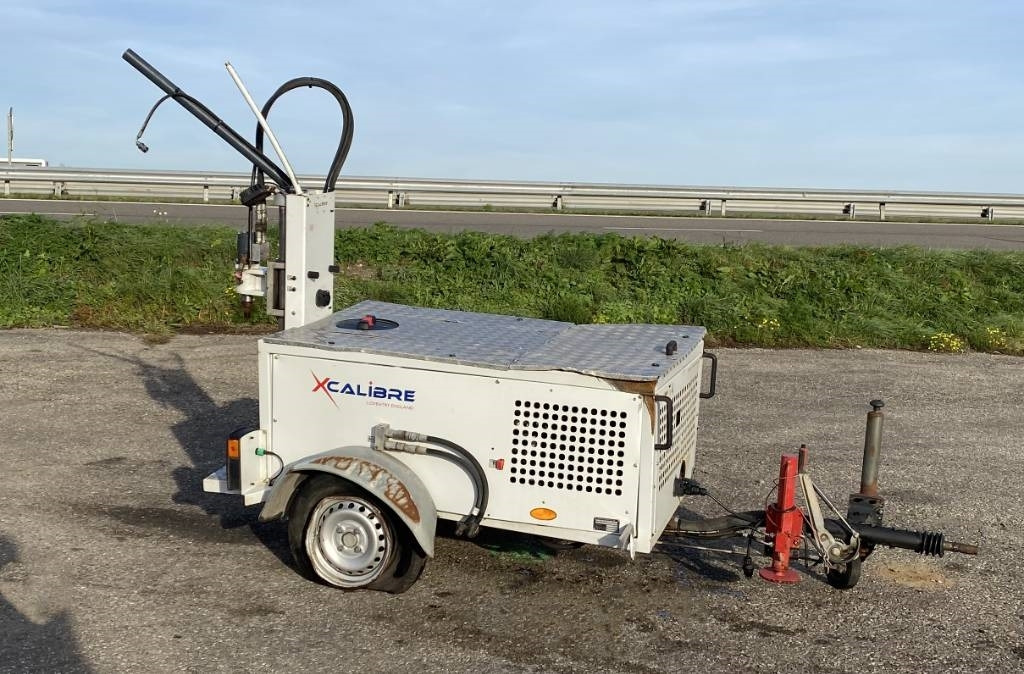 X CALIBRE T4P 1er Main endommagée - Borrmaskin: bild 3 X CALIBRE T4P 1er Main endommagée - Borrmaskin: bild 3