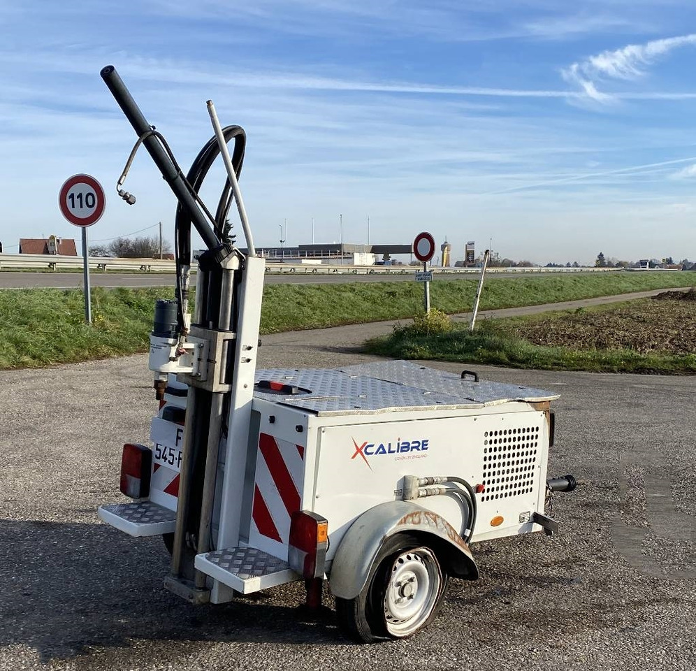 X CALIBRE T4P 1er Main endommagée - Borrmaskin: bild 4 X CALIBRE T4P 1er Main endommagée - Borrmaskin: bild 4