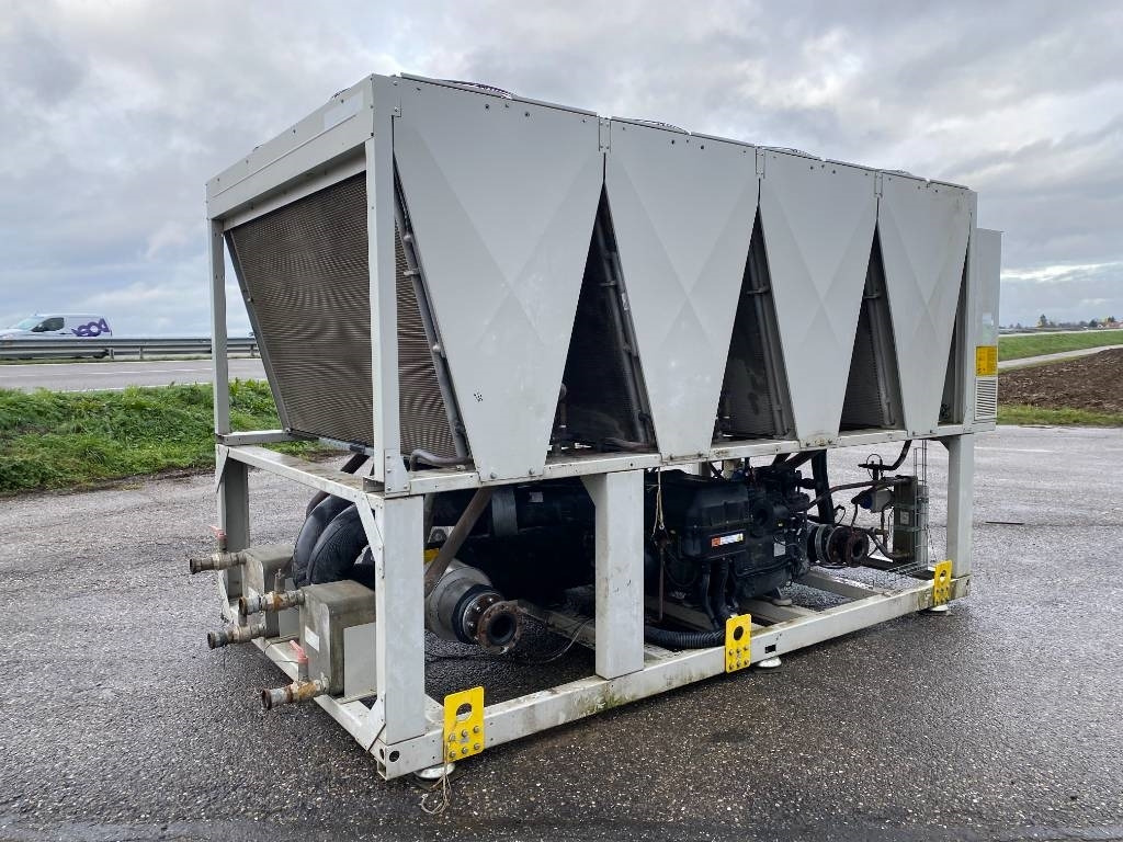 Daikin Groupe de Climatisation EWAD450STZ-SL B2+OP - Entreprenadutrustning: bild 4 Daikin Groupe de Climatisation EWAD450STZ-SL B2+OP - Entreprenadutrustning: bild 4