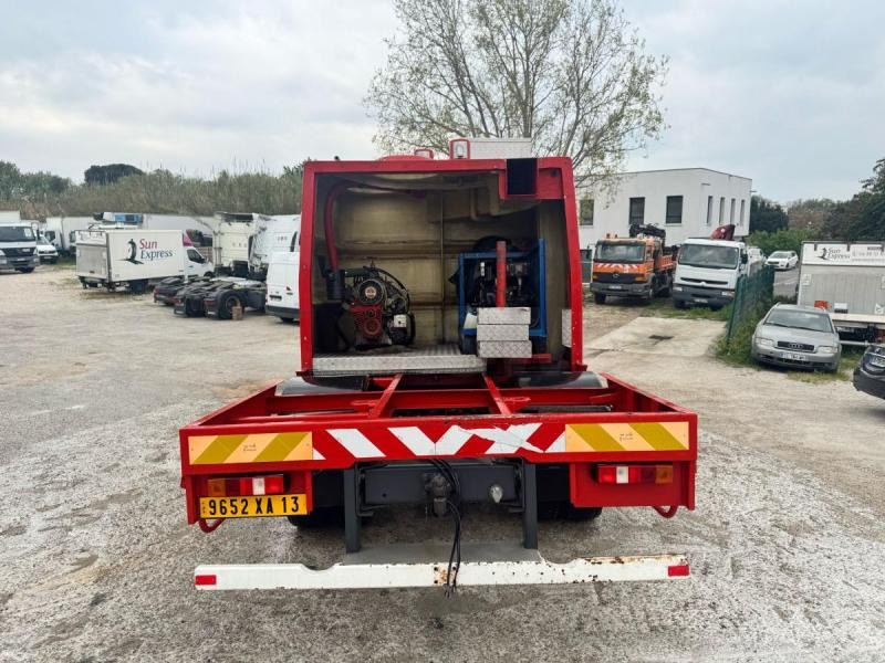 DAF 55 ATI 150 - Släck/ Räddningsvagn: bild 5 DAF 55 ATI 150 - Släck/ Räddningsvagn: bild 5