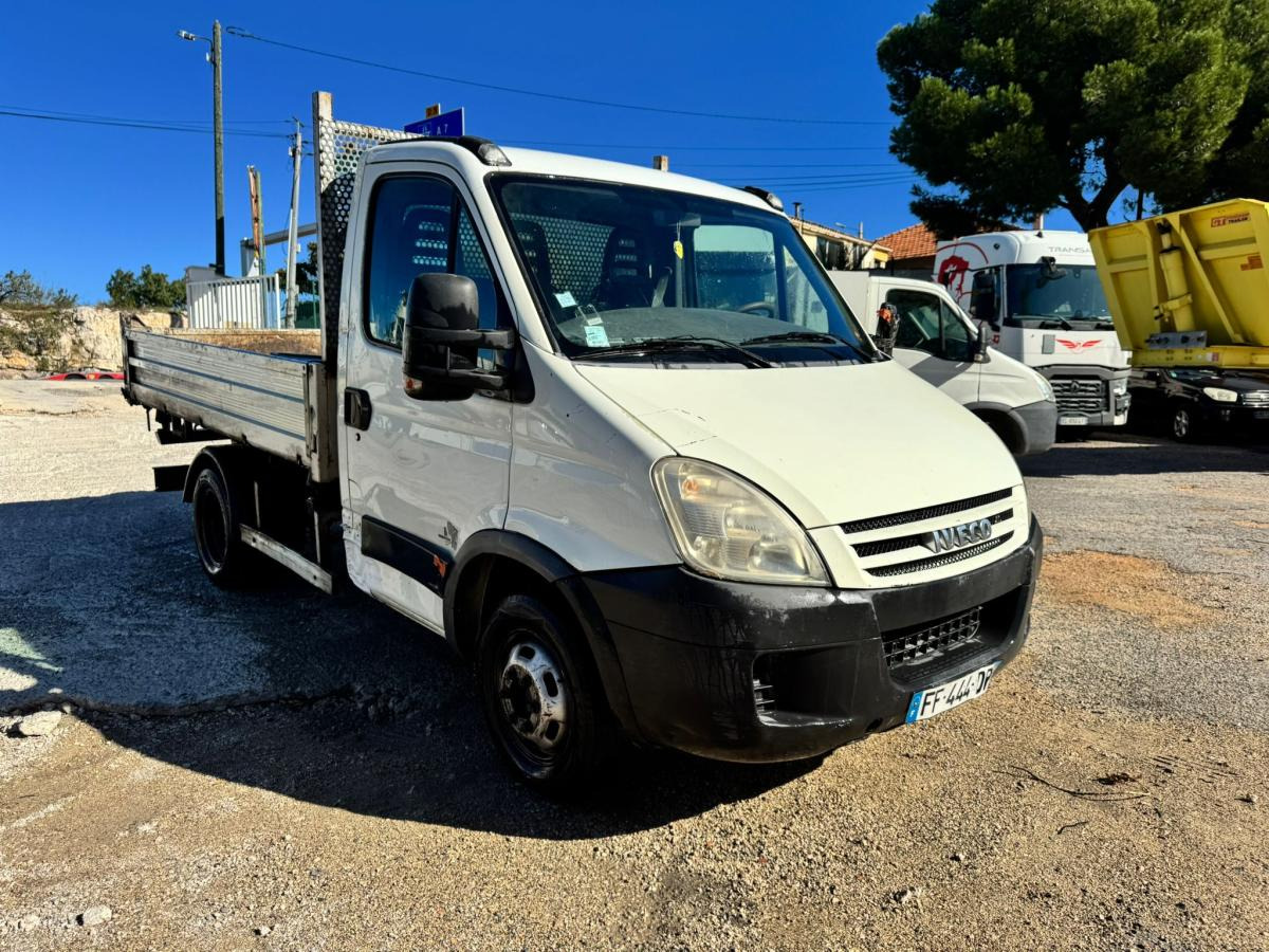 Iveco Daily 35C15 - Transportbil med tippflak: bild 5 Iveco Daily 35C15 - Transportbil med tippflak: bild 5
