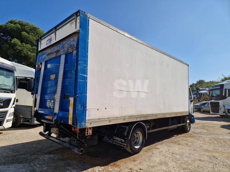 Renault DCI 220 - Lastbil med skåp: bild 3 Renault DCI 220 - Lastbil med skåp: bild 3