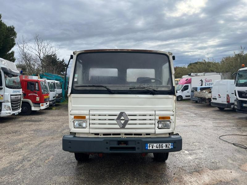 Renault Midliner 140 - Tippbil lastbil: bild 2 Renault Midliner 140 - Tippbil lastbil: bild 2