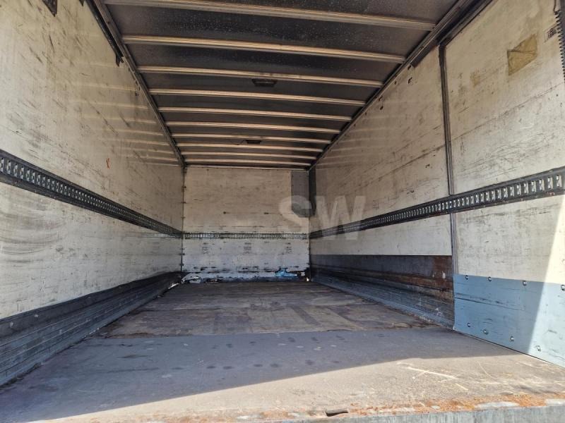 Renault Midlum 180 DCI - Lastbil med skåp: bild 4 Renault Midlum 180 DCI - Lastbil med skåp: bild 4