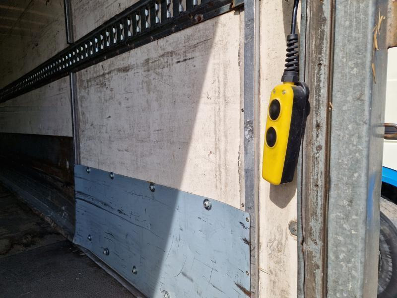 Renault Midlum 180 DCI - Lastbil med skåp: bild 5 Renault Midlum 180 DCI - Lastbil med skåp: bild 5