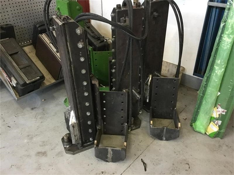 Krone Big X 630 Hitch BEMÆRK lang model - Redskapsfäste för Exakthack: bild 2 Krone Big X 630 Hitch BEMÆRK lang model - Redskapsfäste för Exakthack: bild 2