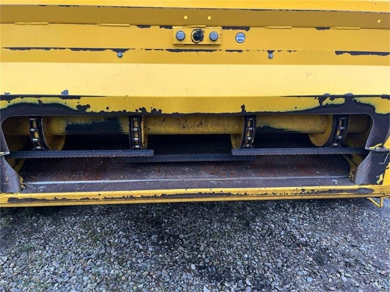 Skördetröska New Holland CX 6090 4wd: bild 12 Skördetröska New Holland CX 6090 4wd: bild 12