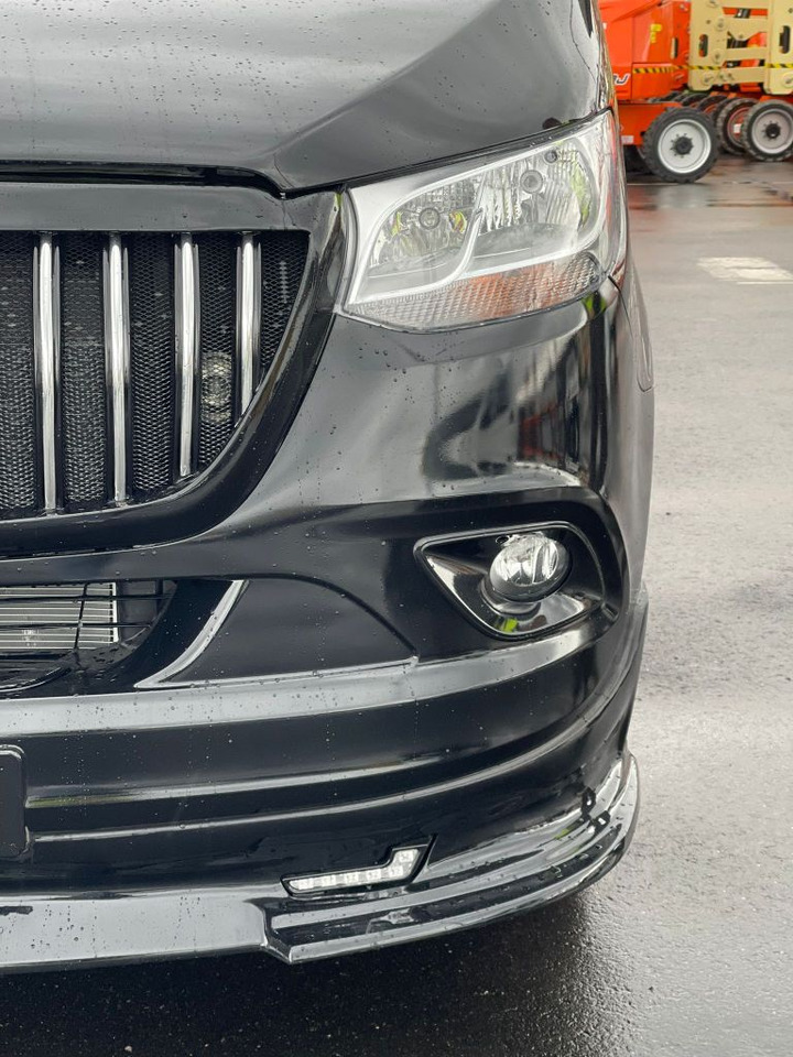 Mercedes Sprinter 519 CDI 2.2L Diesel Automatic VIP - Minibuss, Persontransport: bild 3 Mercedes Sprinter 519 CDI 2.2L Diesel Automatic VIP - Minibuss, Persontransport: bild 3