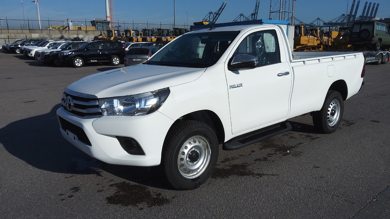 Toyota Hilux / Revo Pick-up single Cab pack security 2.4L Turbo Diesel Manual - Pickup: bild 1 Toyota Hilux / Revo Pick-up single Cab pack security 2.4L Turbo Diesel Manual - Pickup: bild 1