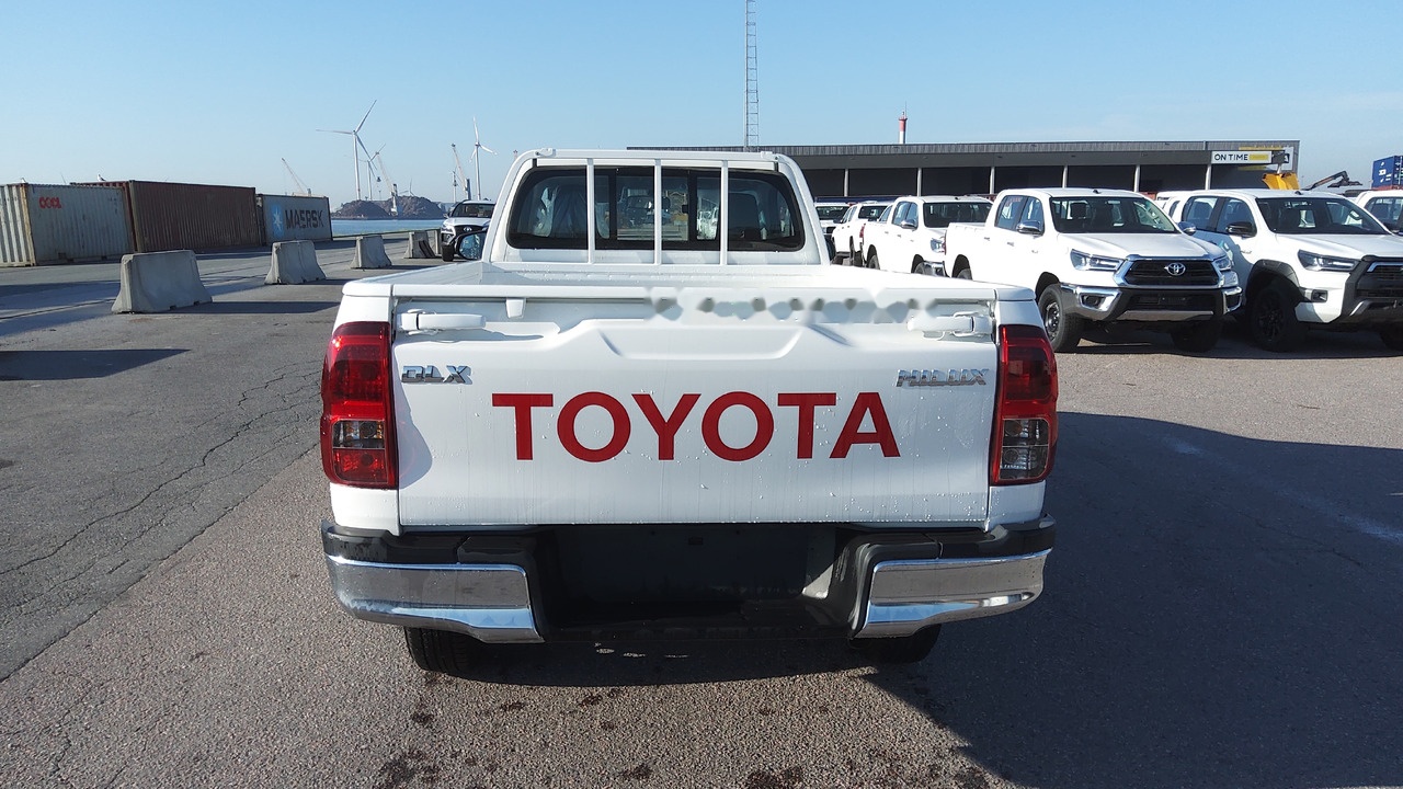 Toyota Hilux / Revo Pick-up single Cab pack security 2.4L Turbo Diesel Manual - Pickup: bild 4 Toyota Hilux / Revo Pick-up single Cab pack security 2.4L Turbo Diesel Manual - Pickup: bild 4